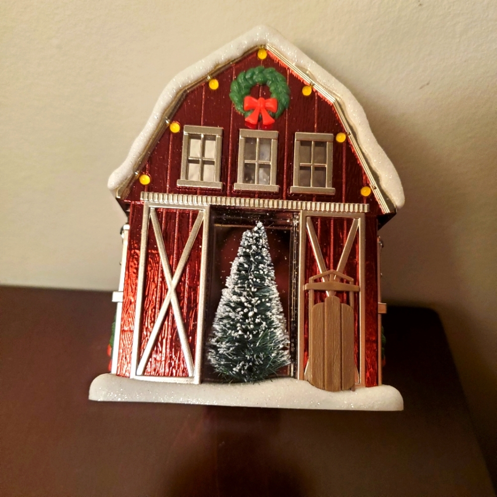 Bath And Body Works Holiday Barn Light Up Wallflower Plug